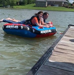 Meet your Posher, Moore